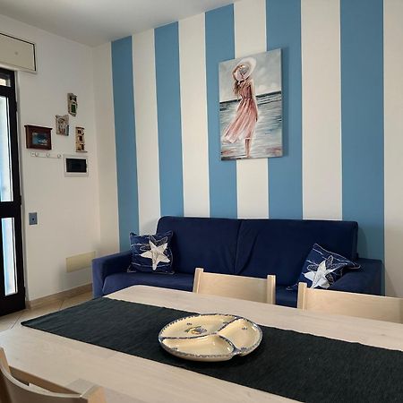 Casa Vacanze Lisa Торре-Ово Екстер'єр фото