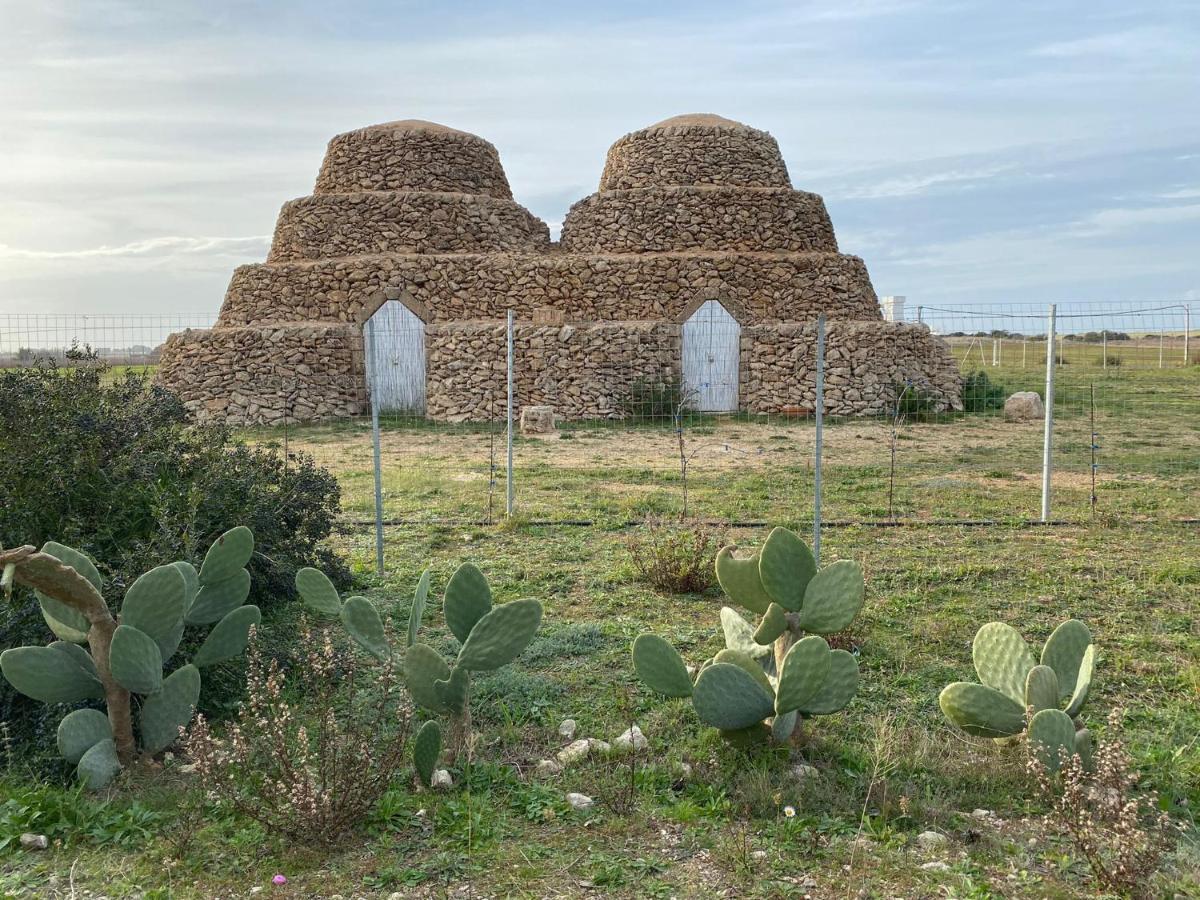 Casa Vacanze Lisa Торре-Ово Екстер'єр фото